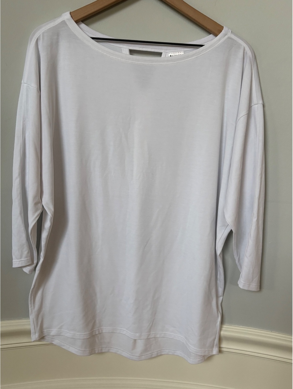 Athleta White Essence Flow Scoop Neck Open Back Pleated Top M